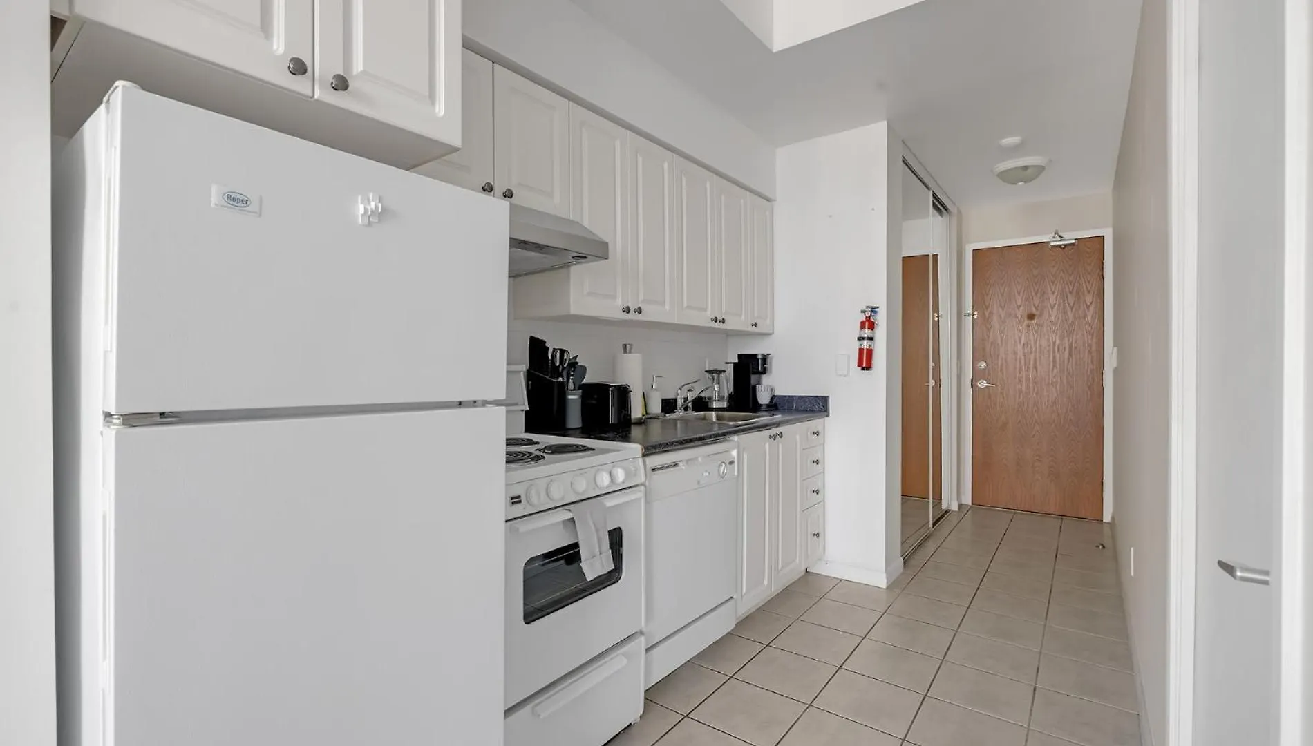 Apartment Breathtaking Lakeview Condo Free Parking Toronto